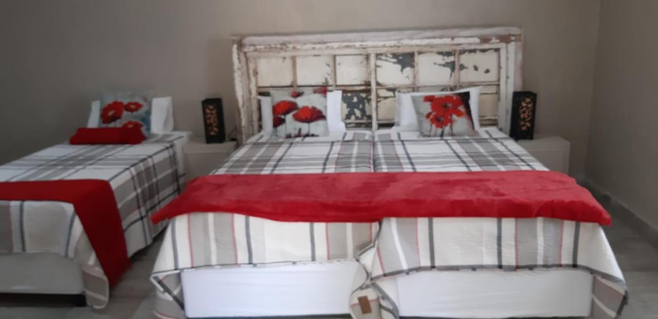 French Linen Guesthouse Bloemhof Exterior photo